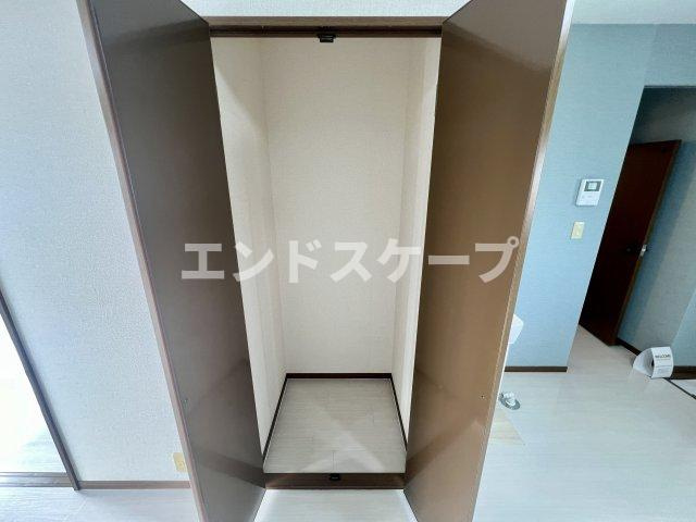 コミューン岩嶋　Ａの収納|高崎、前橋、伊勢崎エリアのお部屋探しはエンドスケープまで！お客様の理想お聞かせ下さい♪
内装の色味が画像と異なる場合がございます。