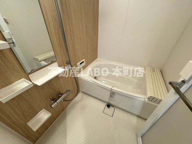 セレニテフラン難波の浴室