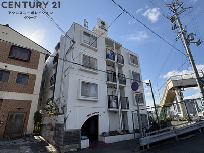 自転車置き場がエントランスのすぐそばで便利です♪