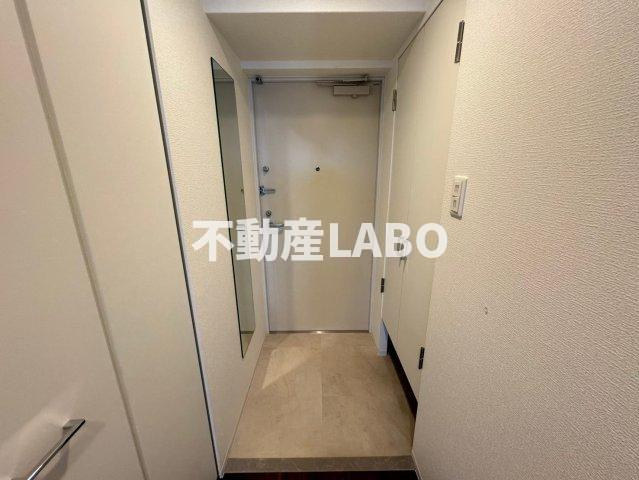 セレニテフラン難波の玄関