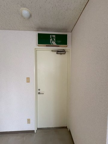 松ロイヤルビルの設備