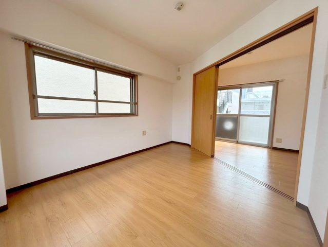 第2パレス東洋の居間・リビング