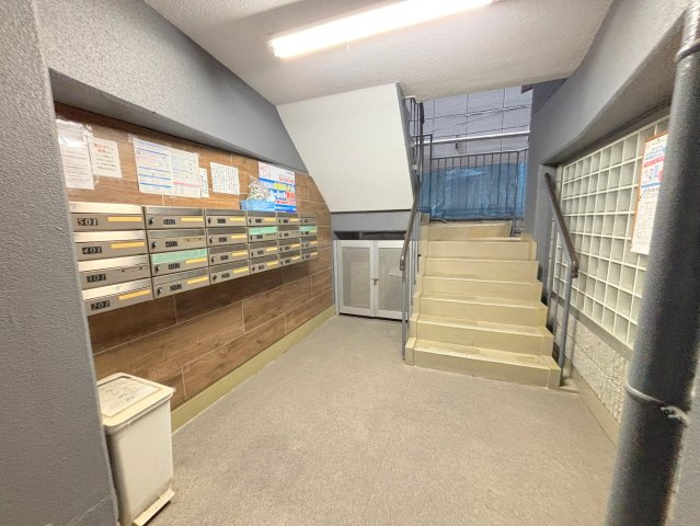 マンションFujiのエントランス