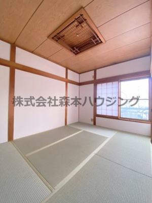 【和室】 | 　門真市柳田町13戸建貸家 | 落ち着いた雰囲気の和室付きです
2階