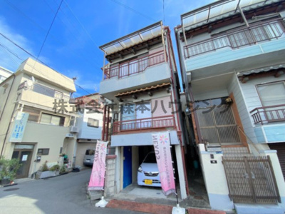 【外観】 | 　門真市柳田町13戸建貸家 | 落ち着いた雰囲気の外観です