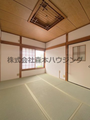【和室】 | 　門真市柳田町13戸建貸家 | きれいな和室です
2階