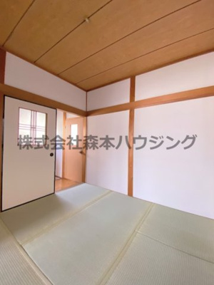 【和室】 | 　門真市柳田町13戸建貸家 | きれいな和室です
3階