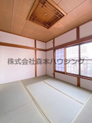 【和室】 | 　門真市柳田町13戸建貸家 | 柔らかい畳が心地よい和室
3階