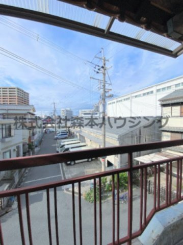 【展望】 | 　門真市柳田町13戸建貸家 | 和室側からの眺望です