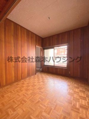 【洋室】 | 　門真市柳田町13戸建貸家 | 使い勝手のいい洋室です