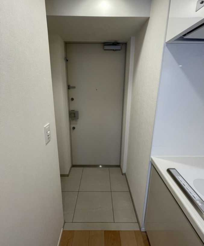 LaSante桜新町　ネット無料　オートロック　浴室乾燥機の玄関