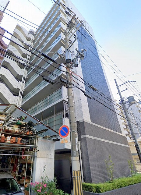 メインステージ新大阪の外観