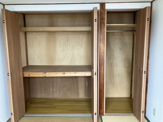 中村ビルの収納