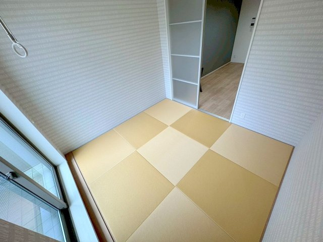 震雲マンションの和室