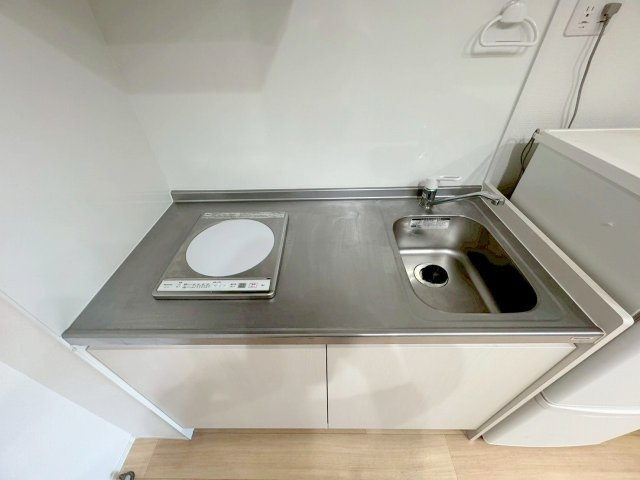 震雲マンションのキッチン