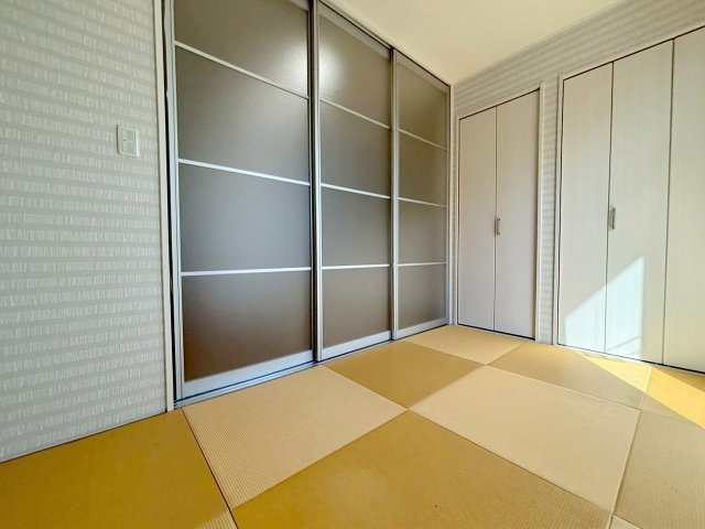 震雲マンションの和室