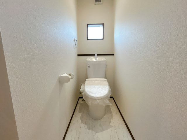 熊谷市久下　新築戸建のトイレ