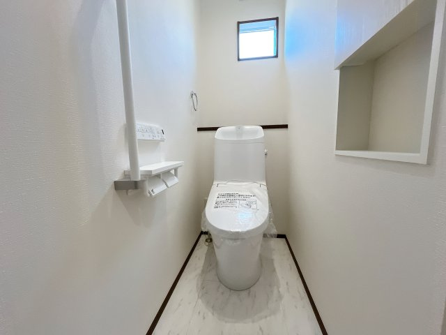 熊谷市久下　新築戸建のトイレ