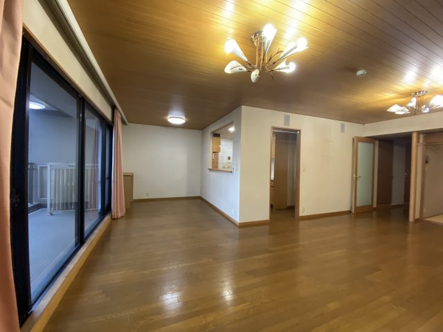 熱海竹の沢ビバリーハイツの居間・リビング