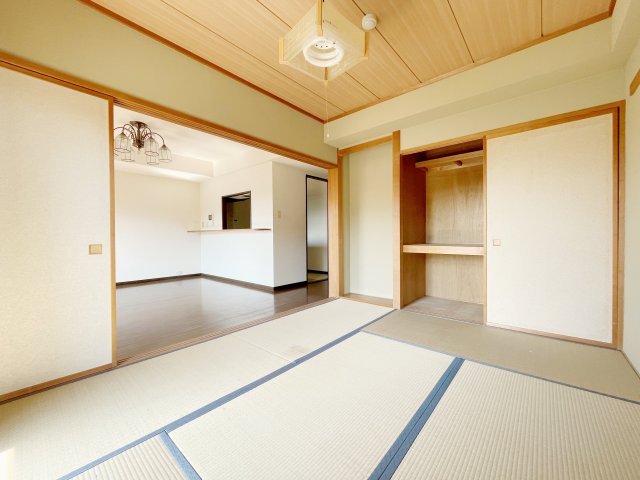 ライオンズマンション郡山荒池公園の和室