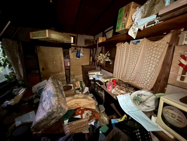 鴨川市貝渚　中古戸建の居間・リビング