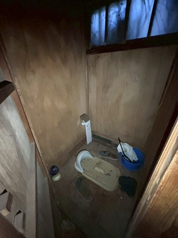 鴨川市貝渚　中古戸建のトイレ