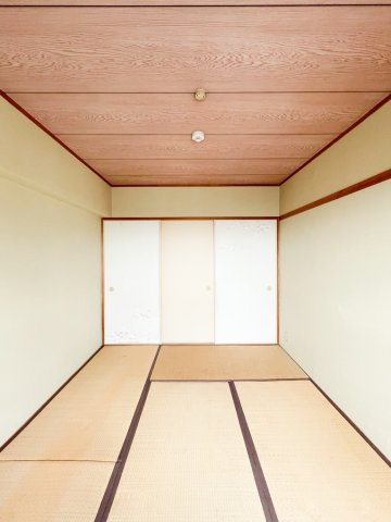 逆瀬川パークマンションの和室