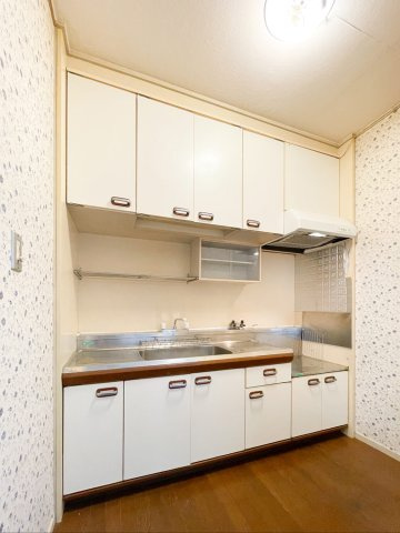 逆瀬川パークマンションのキッチン|使いやすいキッチンです