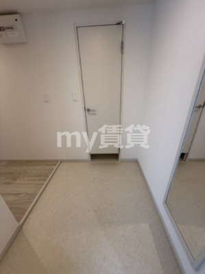 【玄関】 | リブリ・ルービ館