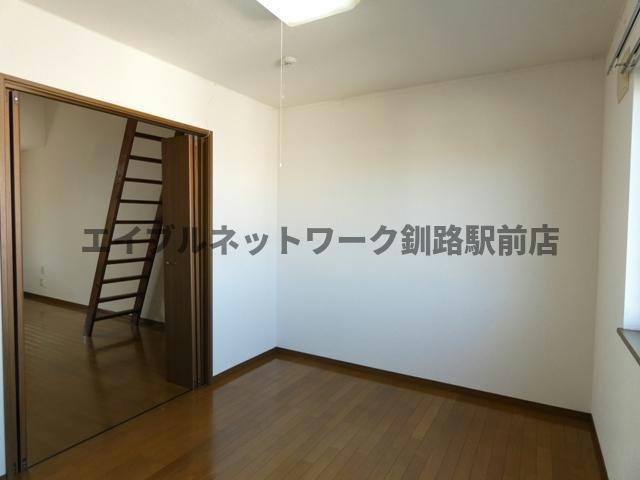 アーバン暁の居間・リビング