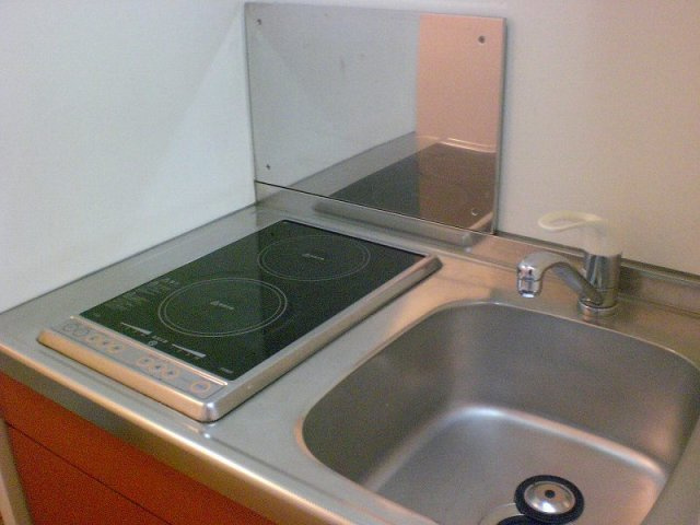 レオパレスアムールⅢのキッチン