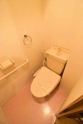 ウーファー南堀江のトイレ