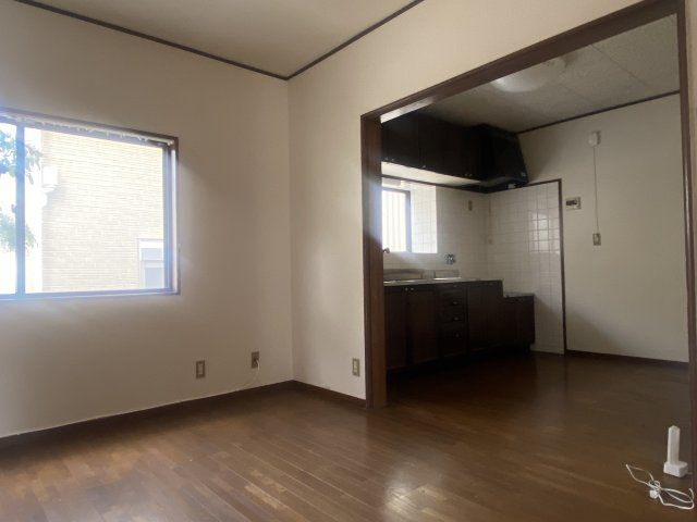 田寺東一戸建の居間・リビング