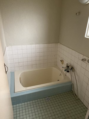 英賀二戸一の浴室