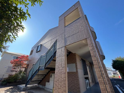 【外観】 | Ensuite Plus（エンスィートプリュー） | 外観写真（昼）