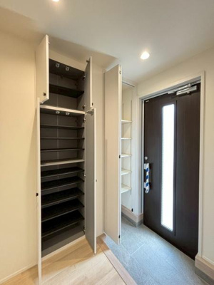 【収納】 | 草加市金明町戸建 A | シューズボックス