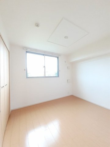 アンソレイエⅡの内装