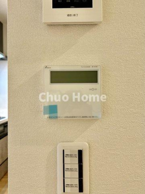 【冷暖房・空調設備】 | 江戸川区南小岩2丁目新築分譲住宅 | 【床暖房】冬は足元から暖めてくれる床暖房はエアコンとは違って埃が舞いませんので健康にも良さそうですね。