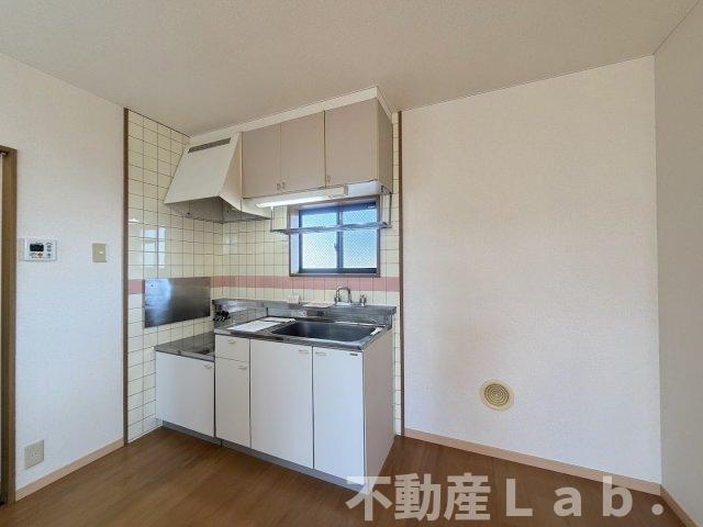 エクセレント１４２のキッチン