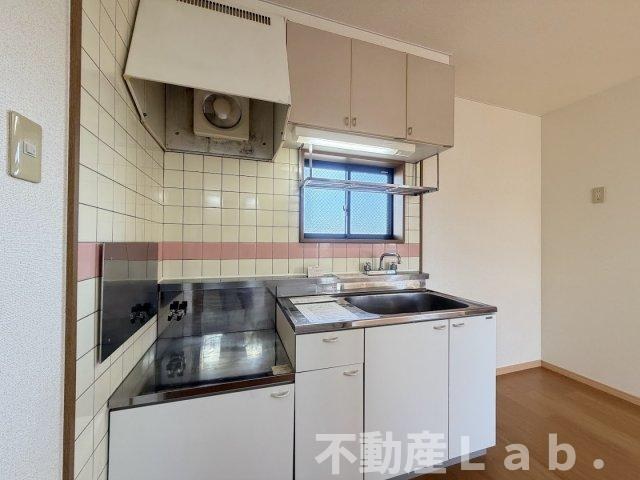 エクセレント１４２のキッチン