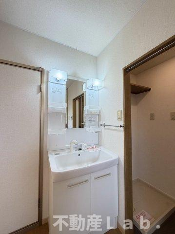 エクセレント１４２の洗面所