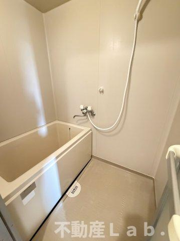 エクセレント１４２の浴室