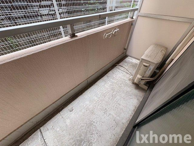 イーストヴィレッジ茨木のバルコニー