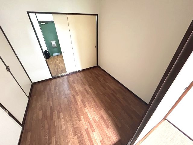 コーポ琥珀の居間・リビング|ゆったり過ごせる居間です