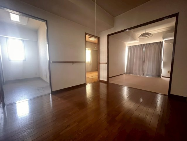 ダイアパレスピュアステージ新前橋の居間・リビング