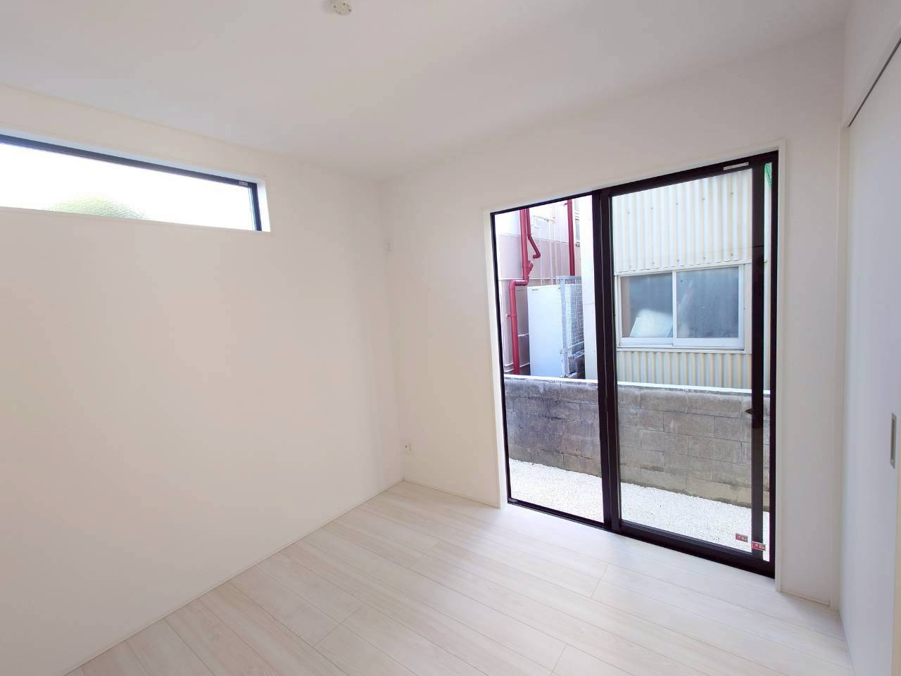 ★★与那原町与那原（限定１棟）の洋室