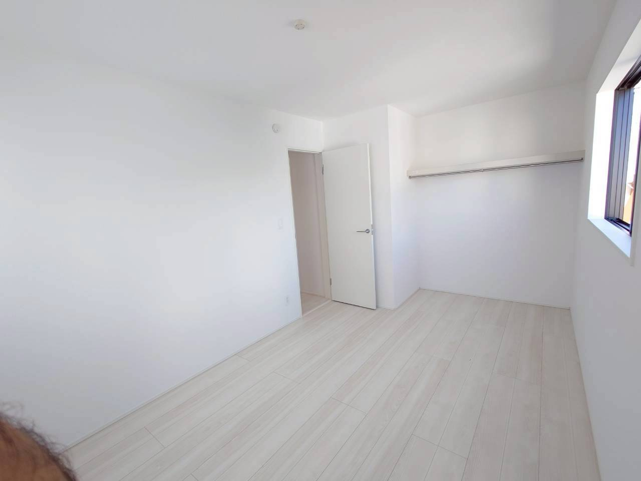 ★★与那原町与那原（限定１棟）の洋室