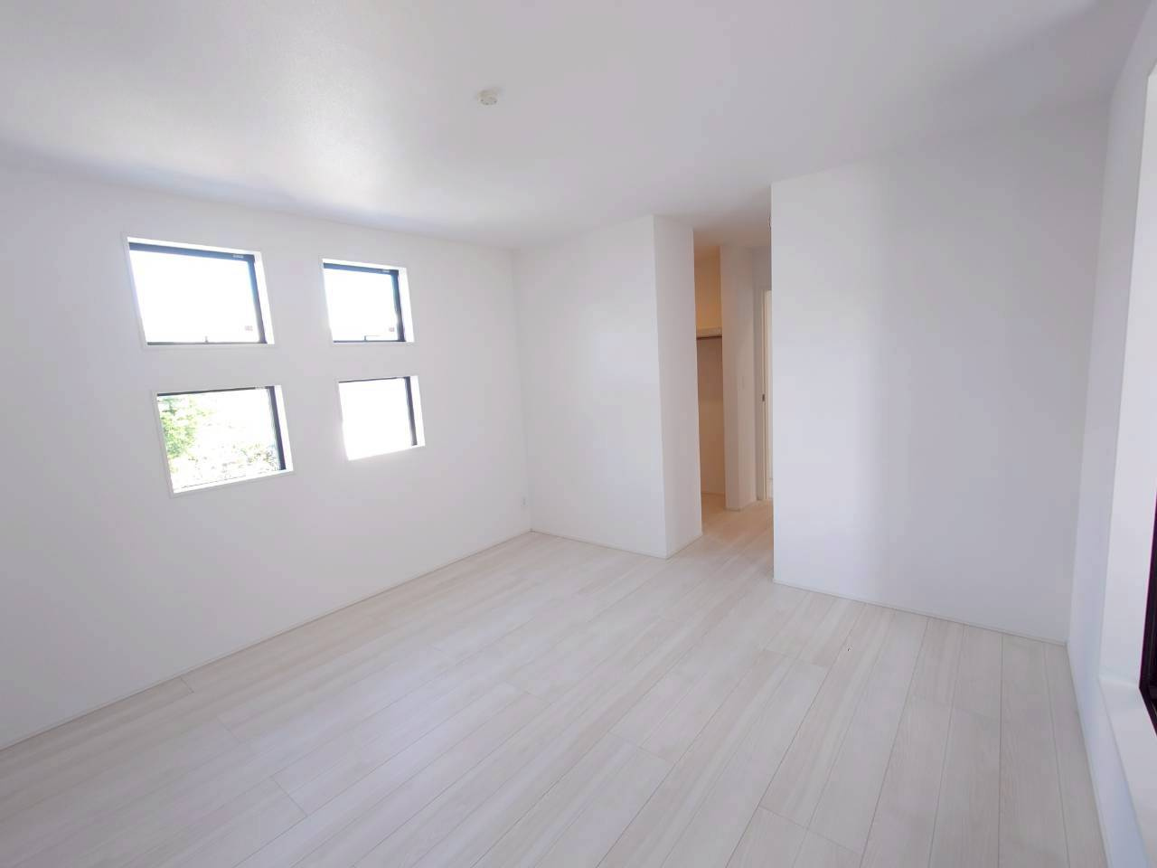 ★★与那原町与那原（限定１棟）の洋室