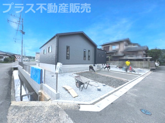 【外観】 | 現地写真。同じ物件を見るなら、プラス不動産販売にお任せ下さい。