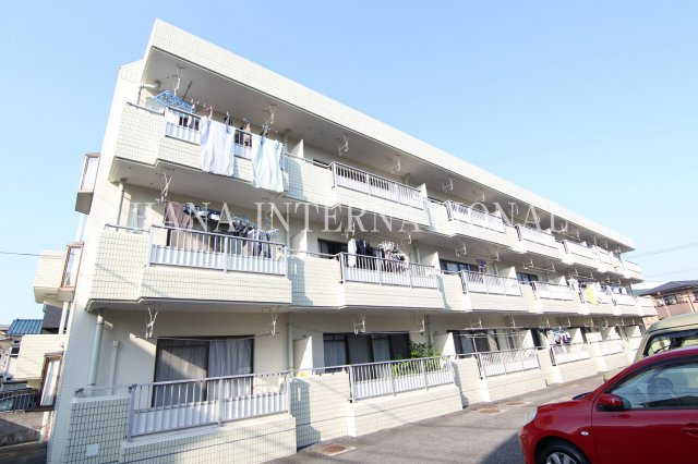 メゾンラフォーレ